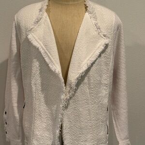 NIC+ZOE Textured White Frayed Blazer